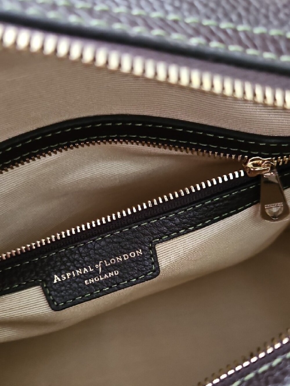 Aspinal of London Hudson Midi in Chocolate Milled Pebble Leather - Picture 8 of 10